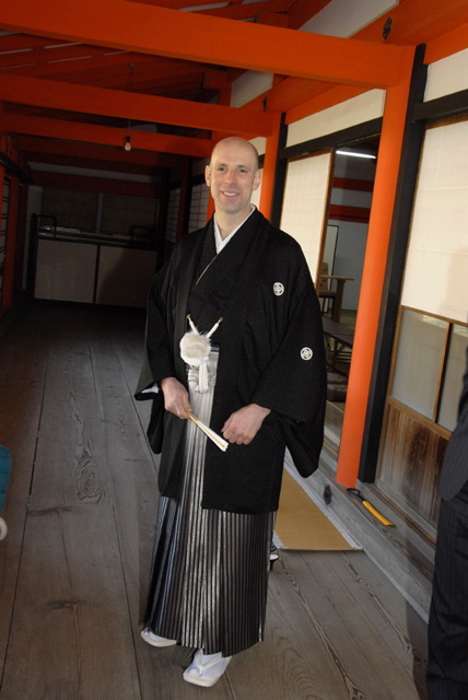 _DS11316.Groom.kimono1.